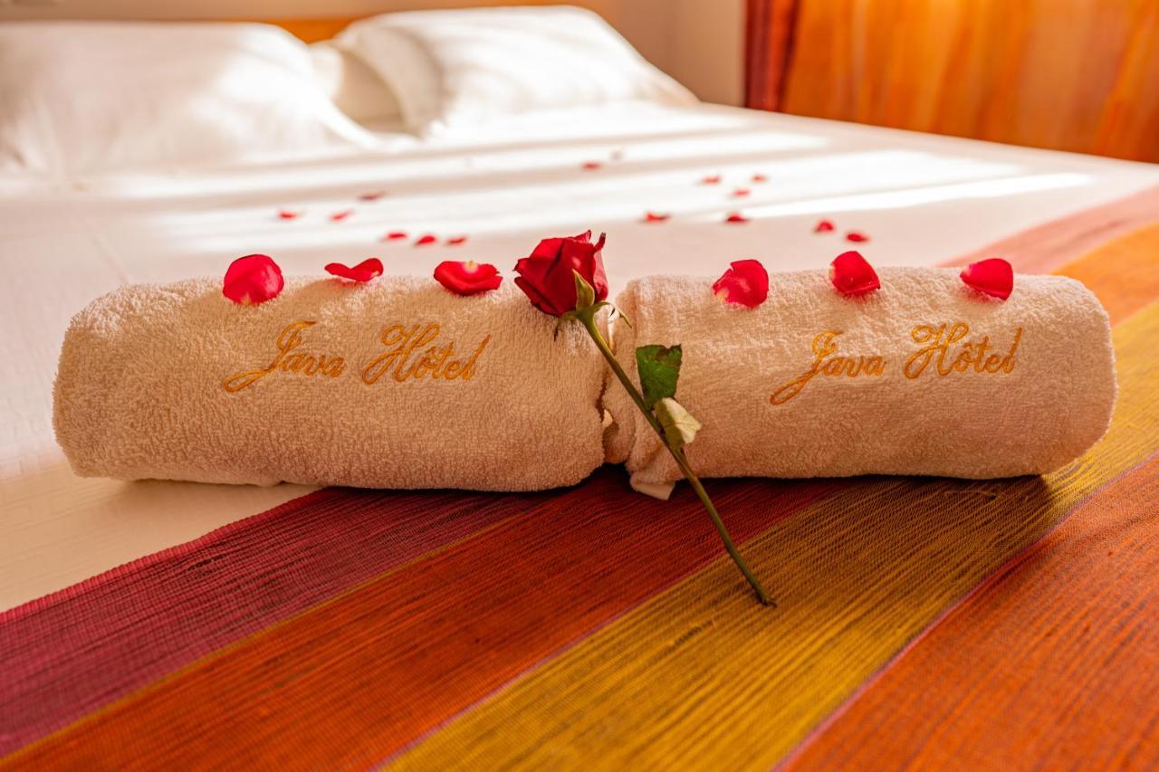 Java Hotel Toamasina Bagian luar foto