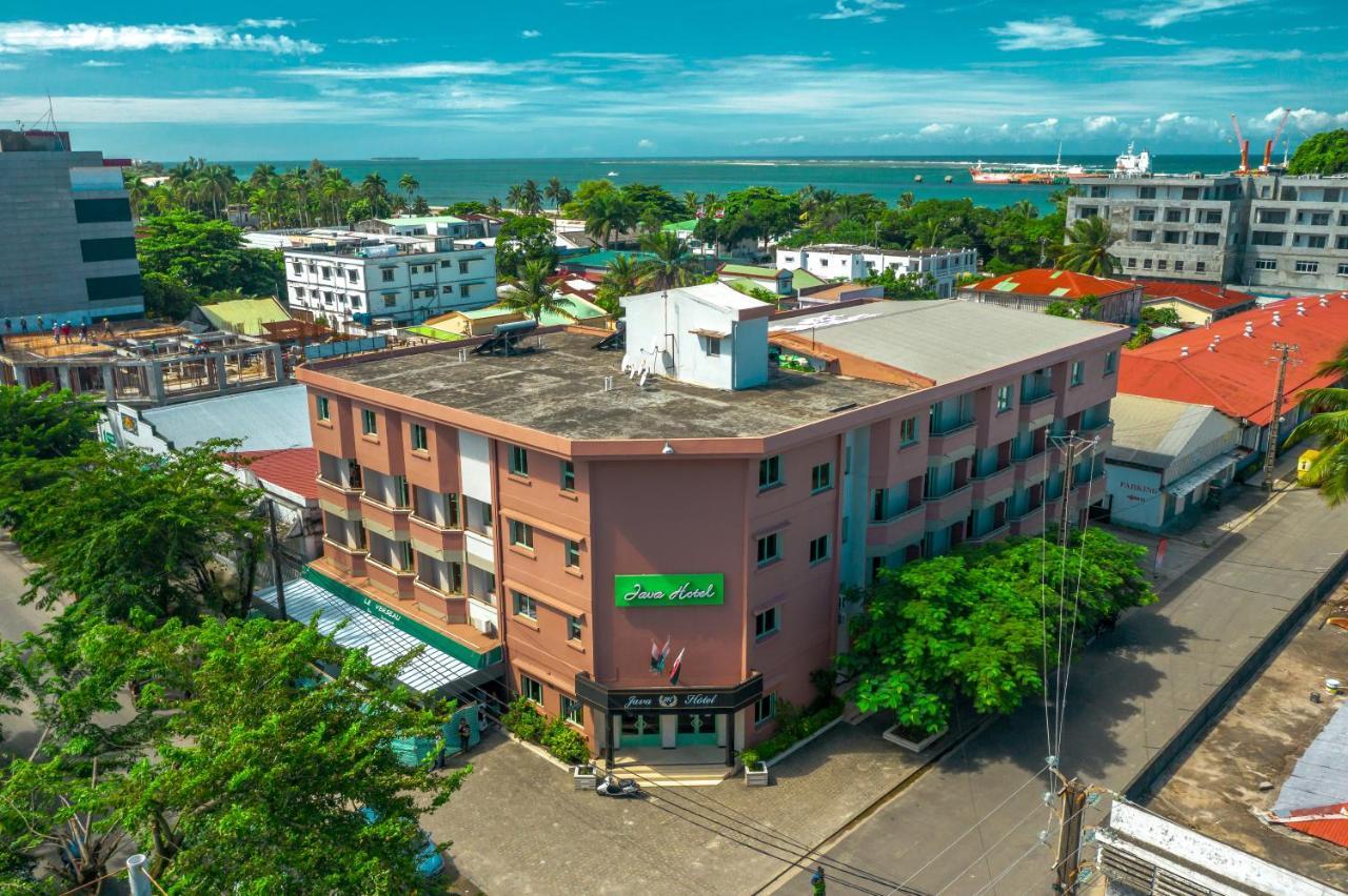 Java Hotel Toamasina Bagian luar foto
